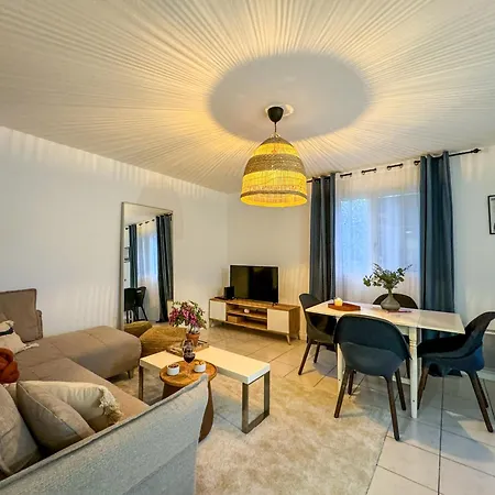 Le Bluet * Entierement Equipe * Confort